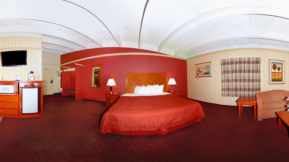 Quality Inn & Suites Kansas City - Independence I-70 East Extérieur photo