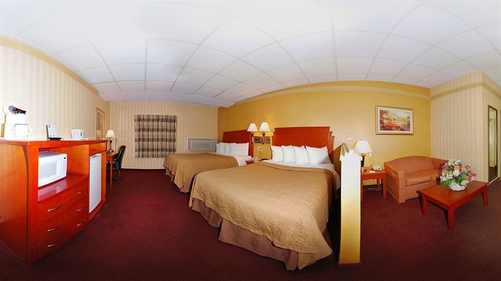 Quality Inn & Suites Kansas City - Independence I-70 East Extérieur photo